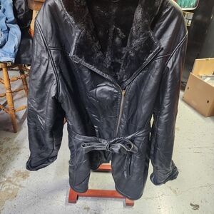 Vintage 70's Wilson's Black Leather Faux Fur Heavy Coat Womens 2X Some Wear